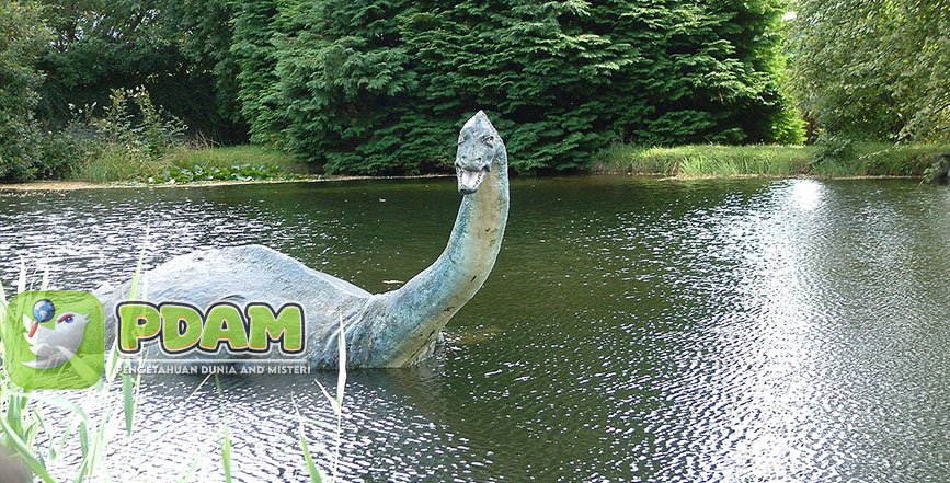 Misteri Penampakan Monster di Danau Loch Ness Apakah Nyata?