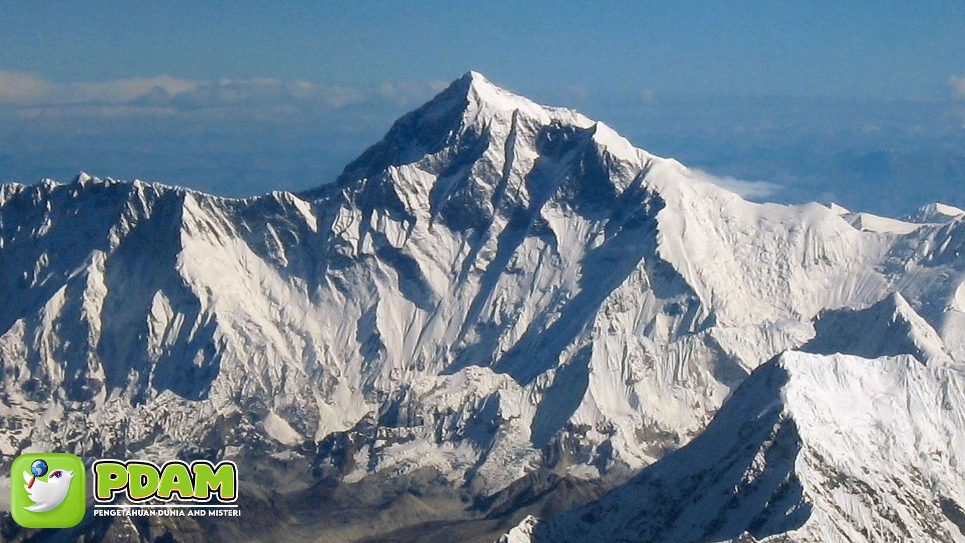 Misteri yang Membekukan: Fenomena Aneh di Gunung Everest