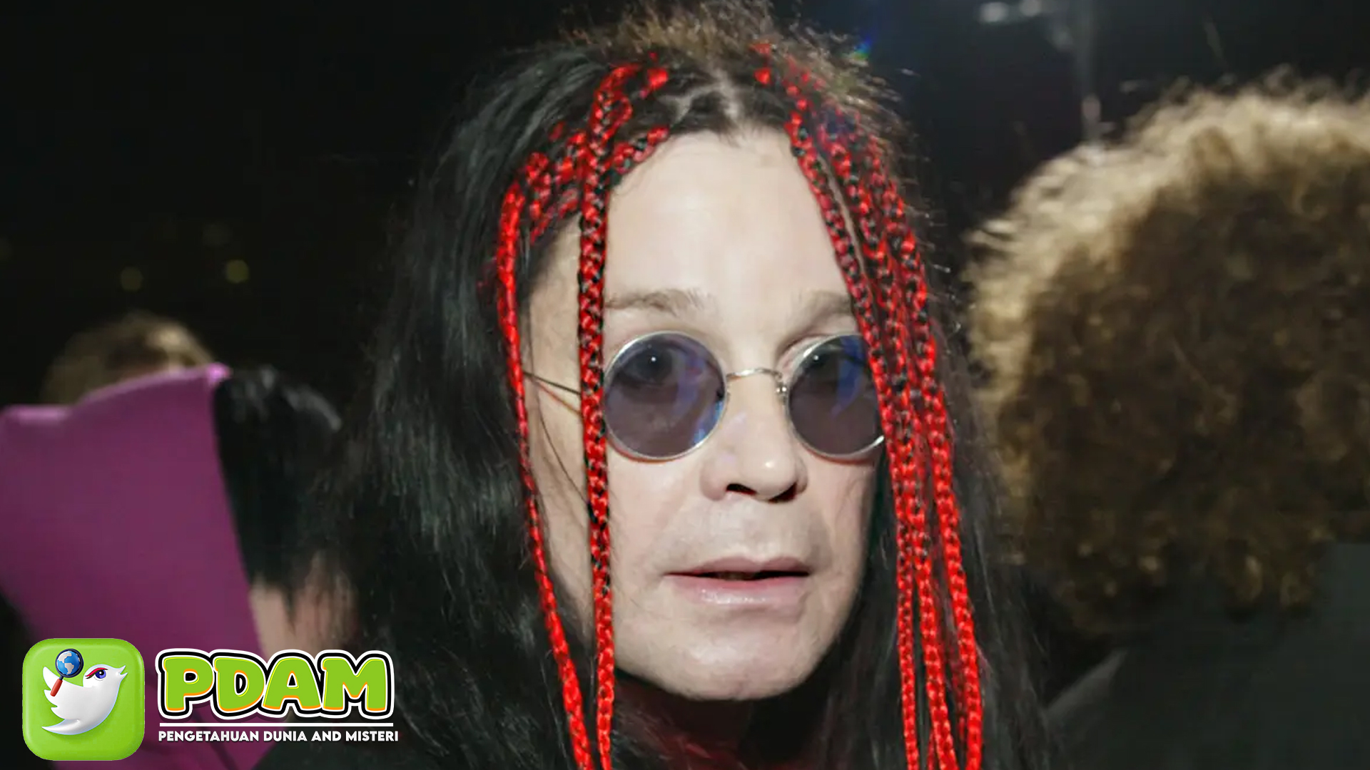 Misteri Ozzy Osbourne Gigit Kelelawar di Panggung