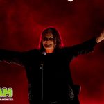 Misteri Ozzy Osbourne Gigit Kelelawar di Panggung