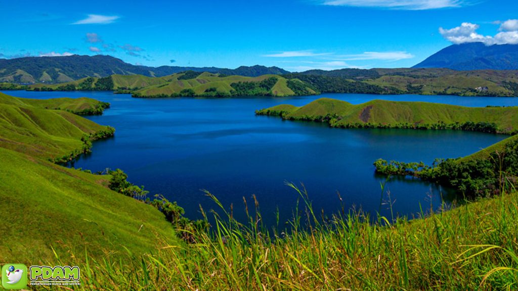 Keajaiban Danau Sentani: Misteri dan Cerita di Balik Keindahannya